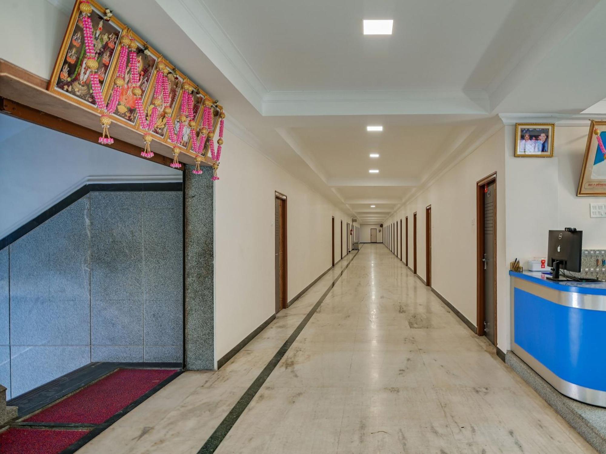 Hotel O Rj Royal Inn Vellore Exterior foto