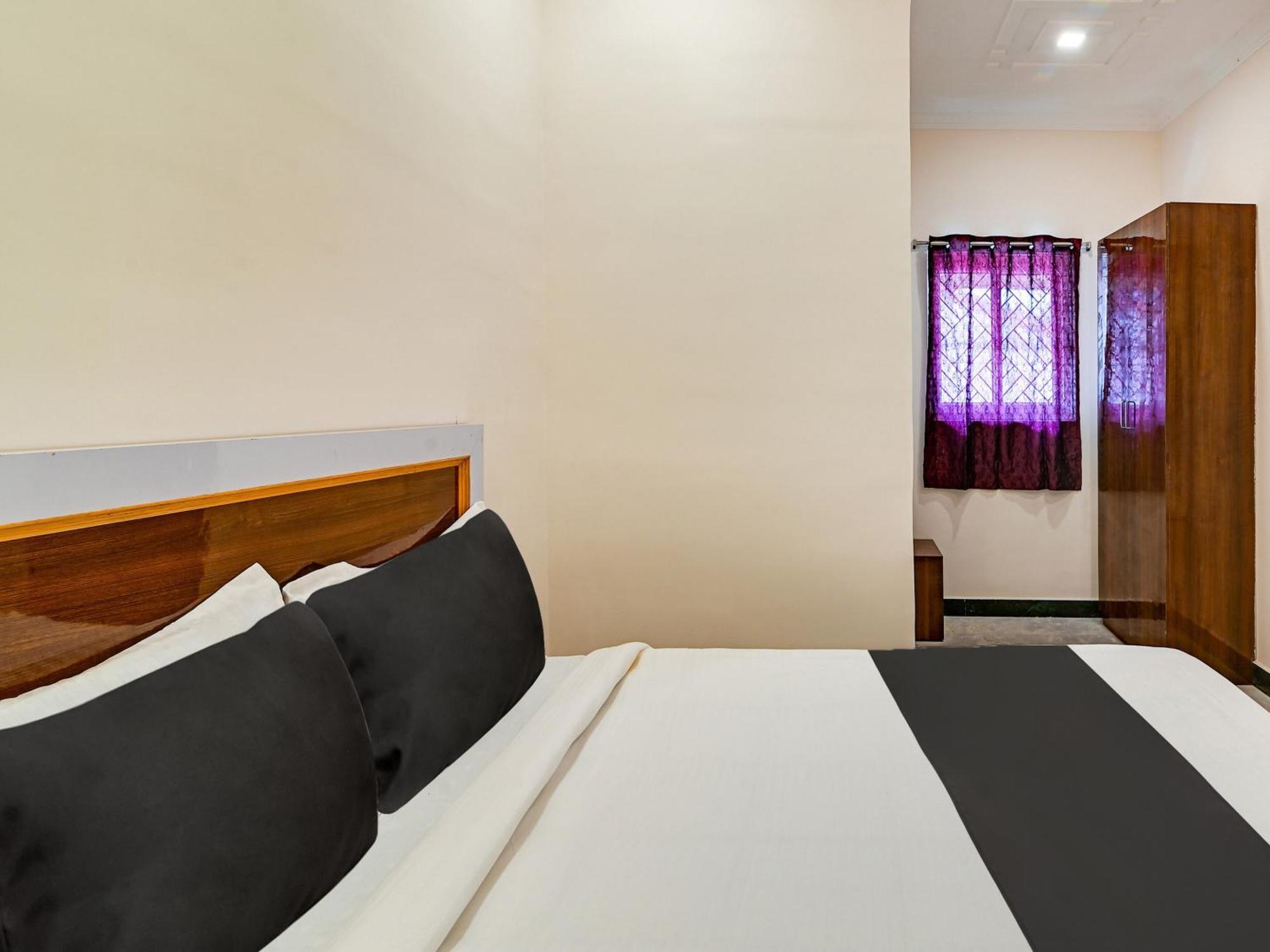 Hotel O Rj Royal Inn Vellore Exterior foto